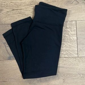 Lululemon capri yoga pants